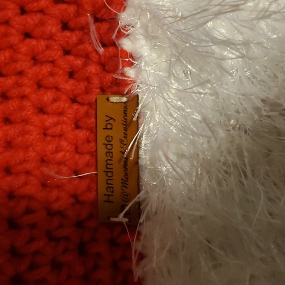 Handmade Santa 🎅 hat . - Picture 3 of 5